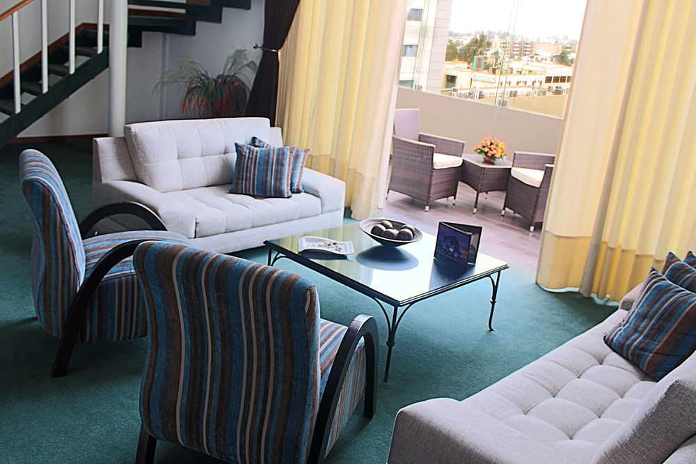El Polo Apart Hotel & Suites Лима Экстерьер фото