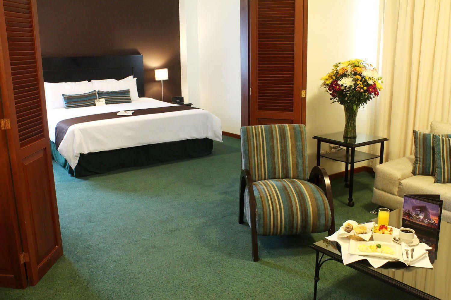 El Polo Apart Hotel & Suites Лима Экстерьер фото